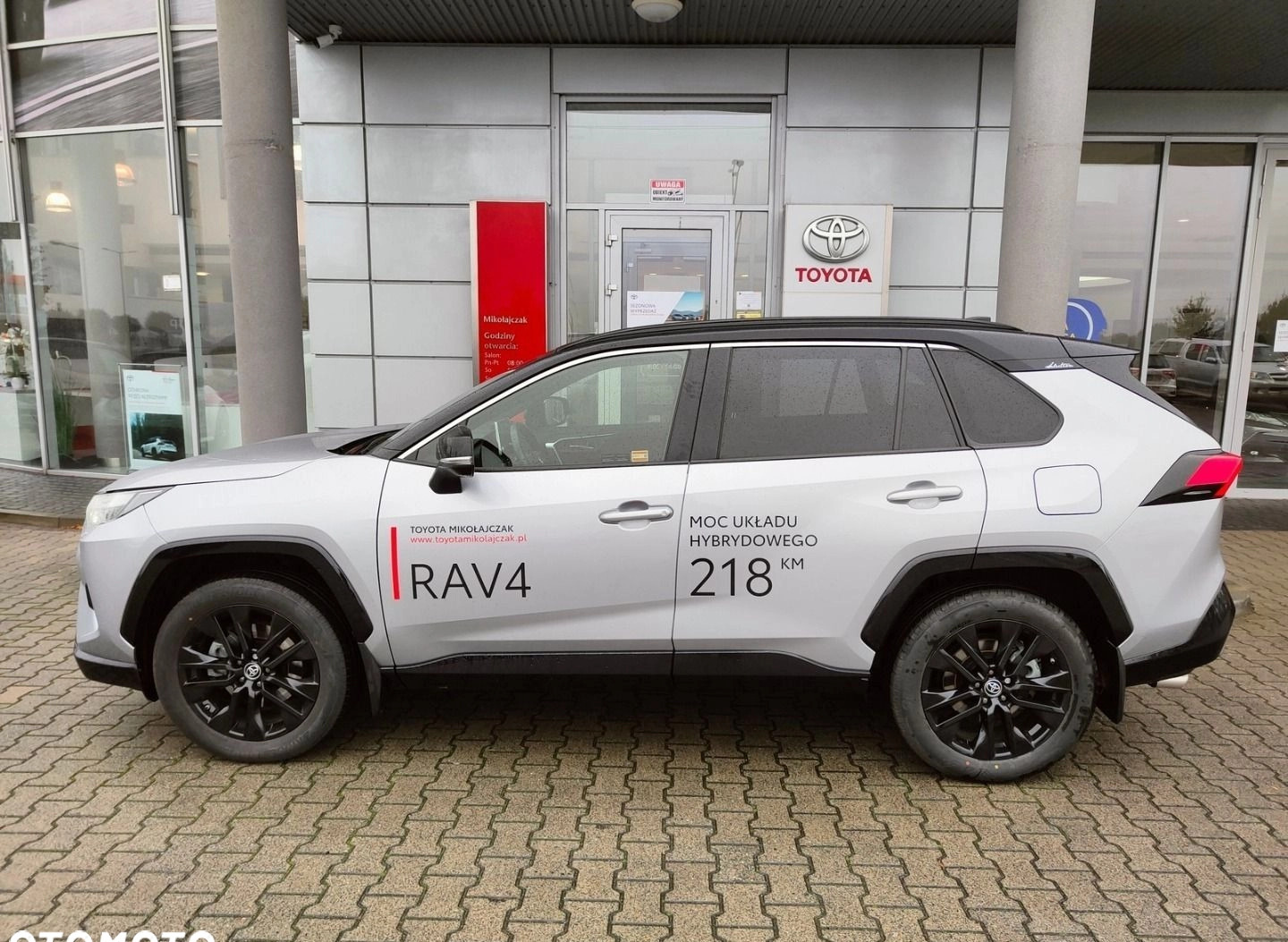 Toyota RAV4 cena 179900 przebieg: 21309, rok produkcji 2022 z Krzywiń małe 277